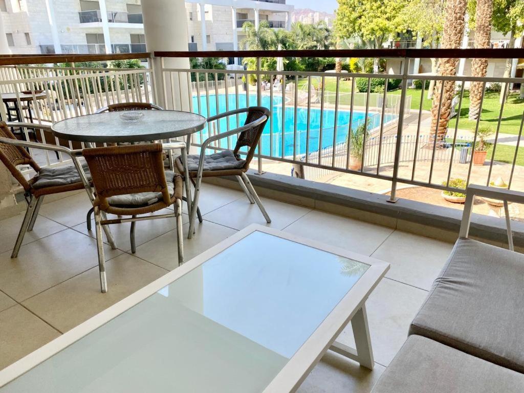Royal Park Eilat apartments Bagian luar foto