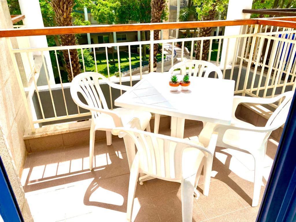 Royal Park Eilat apartments Bagian luar foto