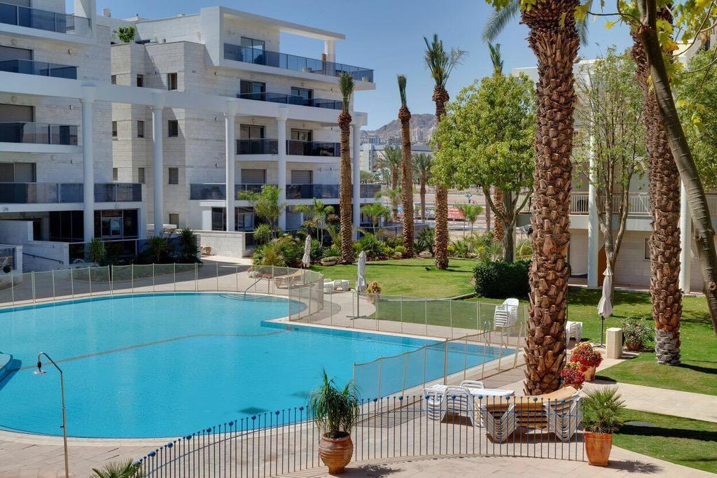 Royal Park Eilat apartments Bagian luar foto