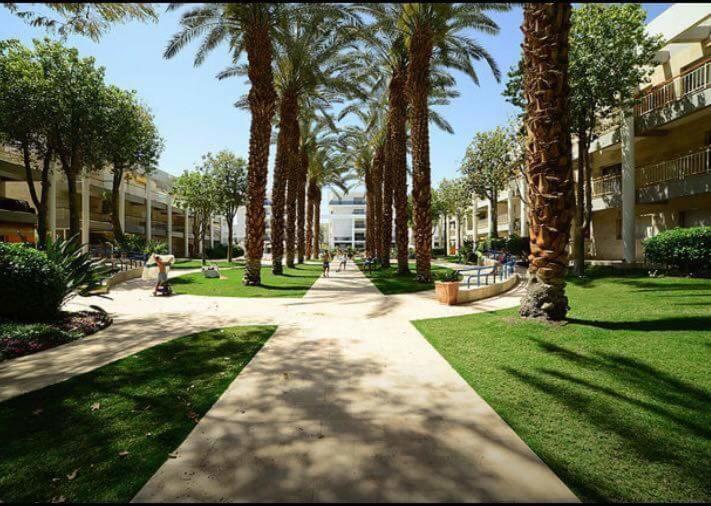 Royal Park Eilat apartments Bagian luar foto